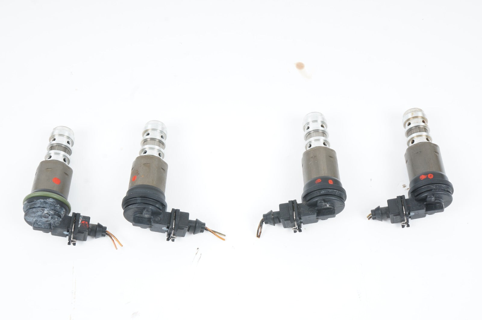 2006 - 2010 BMW 650I CAMSHAFT ADJUSTER SOLENOID VALVE 1707323 SET OF 4 OEM