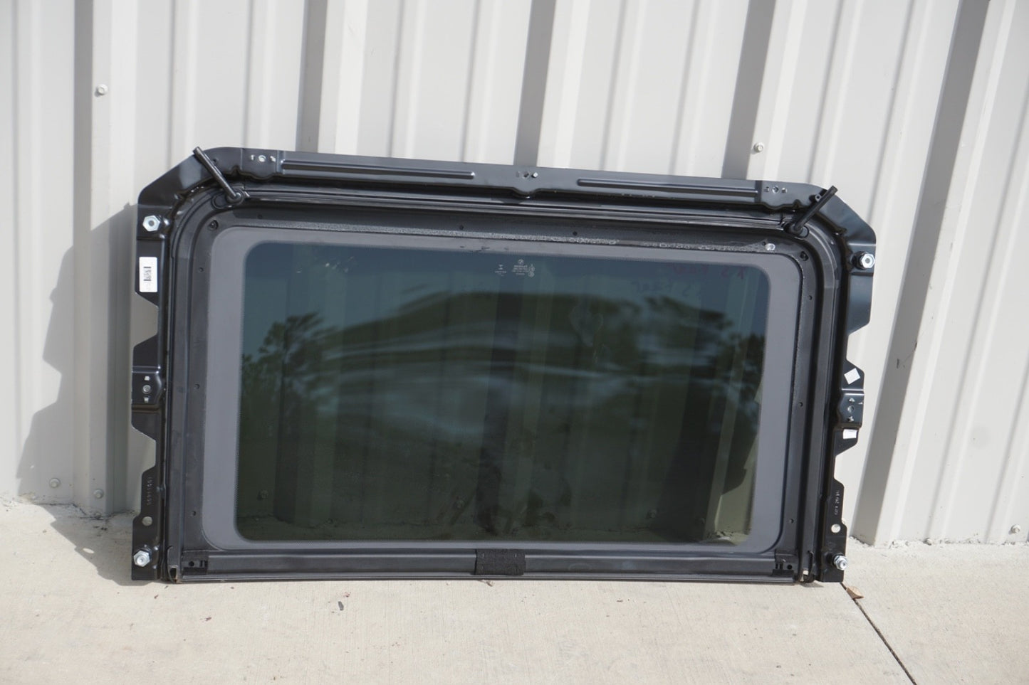 2011 - 2017 BMW X3 (F25) REAR PANORAMIC SUNROOF SUN ROOF GLASS WINDOW