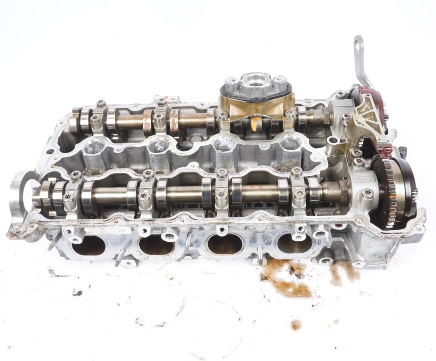 2008 - 2014 BMW F10 550i X5 X6 MOTOR ENGINE CYLINDER HEAD RIGHT CAMSHAFT OEM