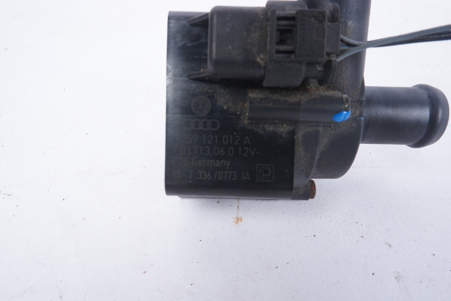 2012 - 2015 OEM AUDI A6 A7 ENGINE COOLANT AUXILIARY WATER PUMP