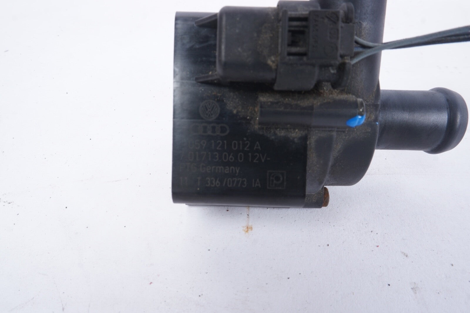2012 - 2015 OEM AUDI A6 A7 ENGINE COOLANT AUXILIARY WATER PUMP