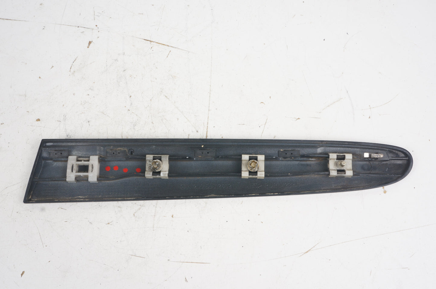06 - 09 Mercedesz CLK350 CLK500 W209 REAR RIGHT QUARTER EXTERIOR  MOLDING OEM