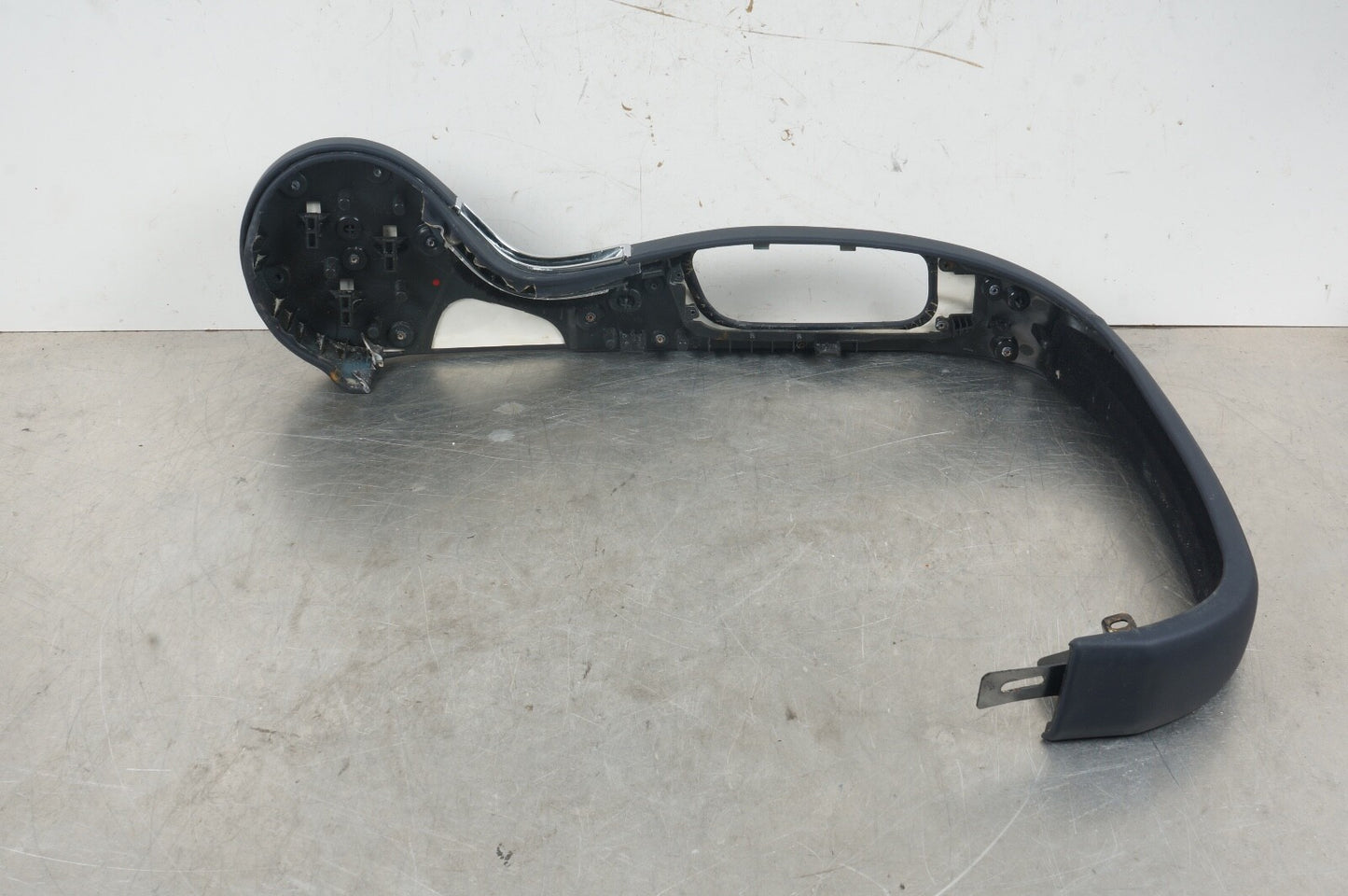 11-20 BENTLEY MULSANNE FRONT LEFT SEAT LEATHER BEZEL COVER BLUE