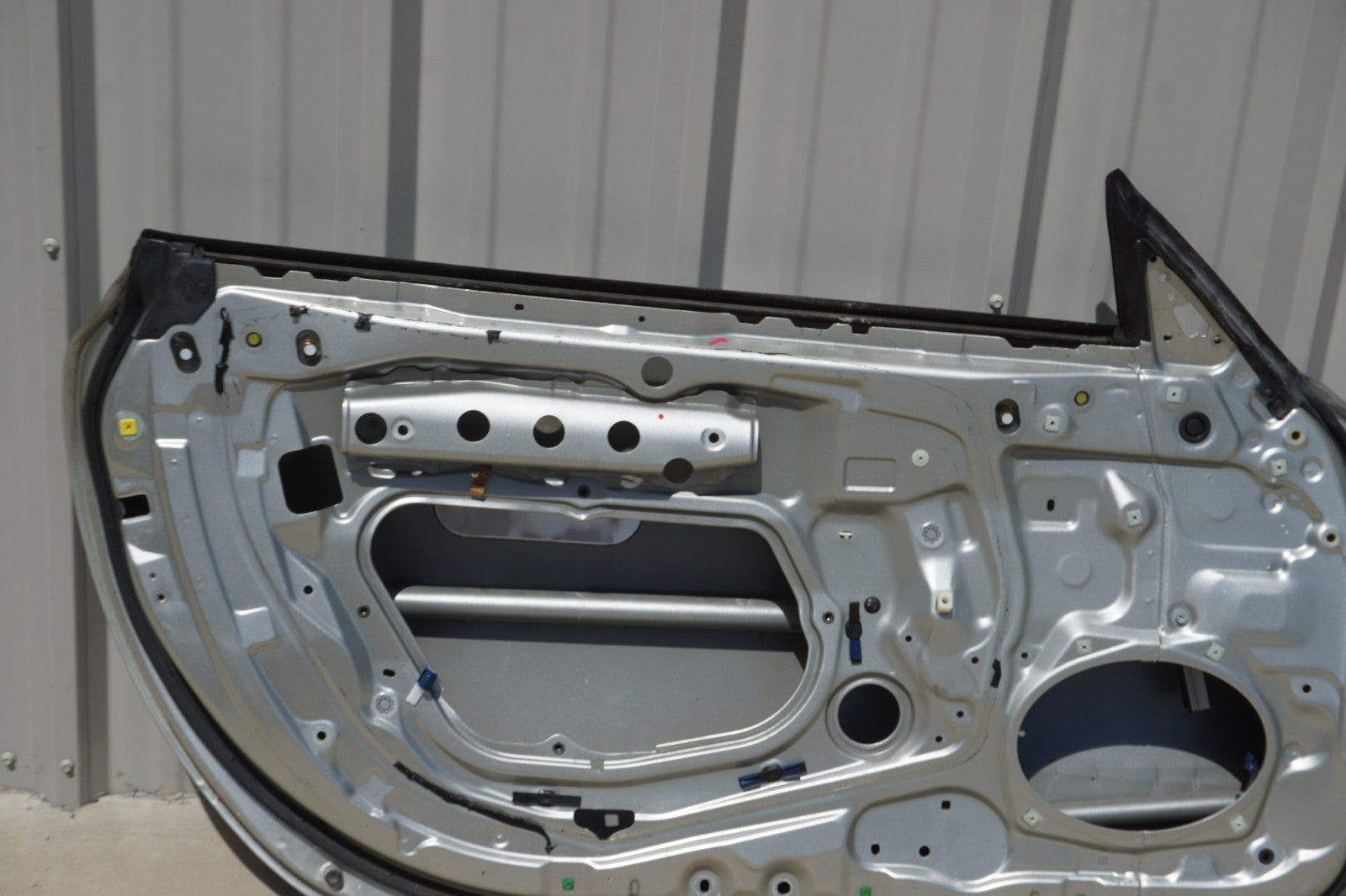 2002 - 2010 LEXUS SC430 FRONT RIGHT DRIVER SIDE DOOR SHELL OEM