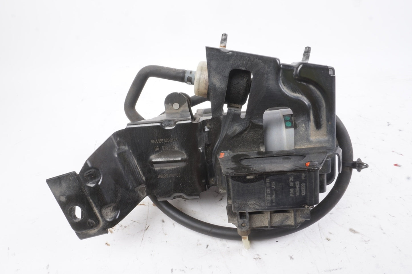 2013 - 2016 Mercedes GL350 GL450 GL550 ML350 ML550 Suspension Compressor