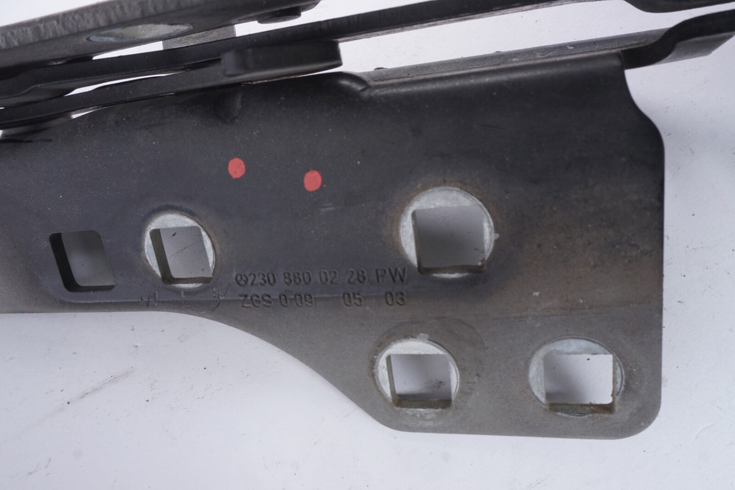 03-08 MERCEDES-BENZ R230 SL500 FRONT LEFT / RIGHT HOOD HINGE SET PAIR OEM