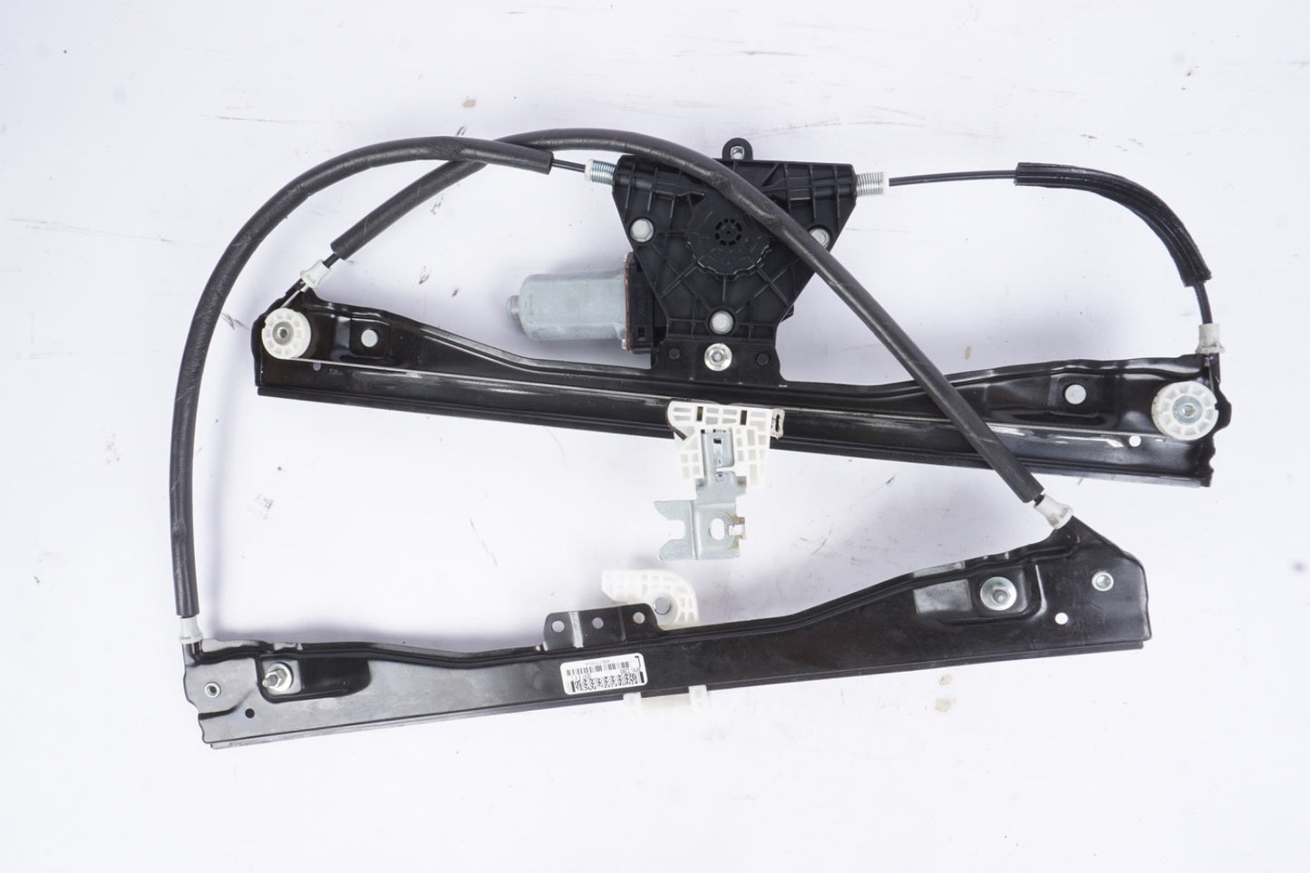 2016-2024 NISSAN TITAN XD FRONT LEFT DOOR WINDOW GLASS REGULATOR OEM 80701EZ00D