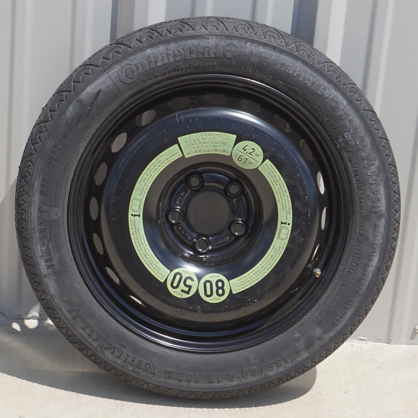 10-17 Mercedes W207 E350 Spare Tire   T135/80R17 OEM