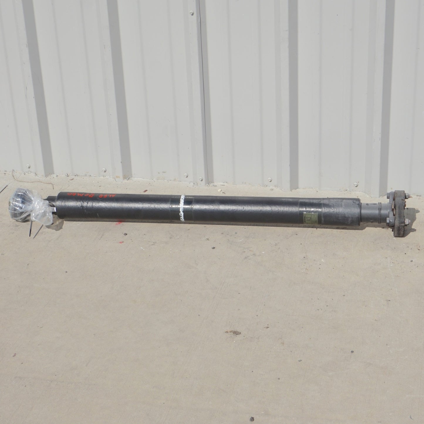 2017-2023 ALFA ROMEO STELVIO 2.0L AWD REAR DRIVE SHAFT DRIVESHAFT OEM