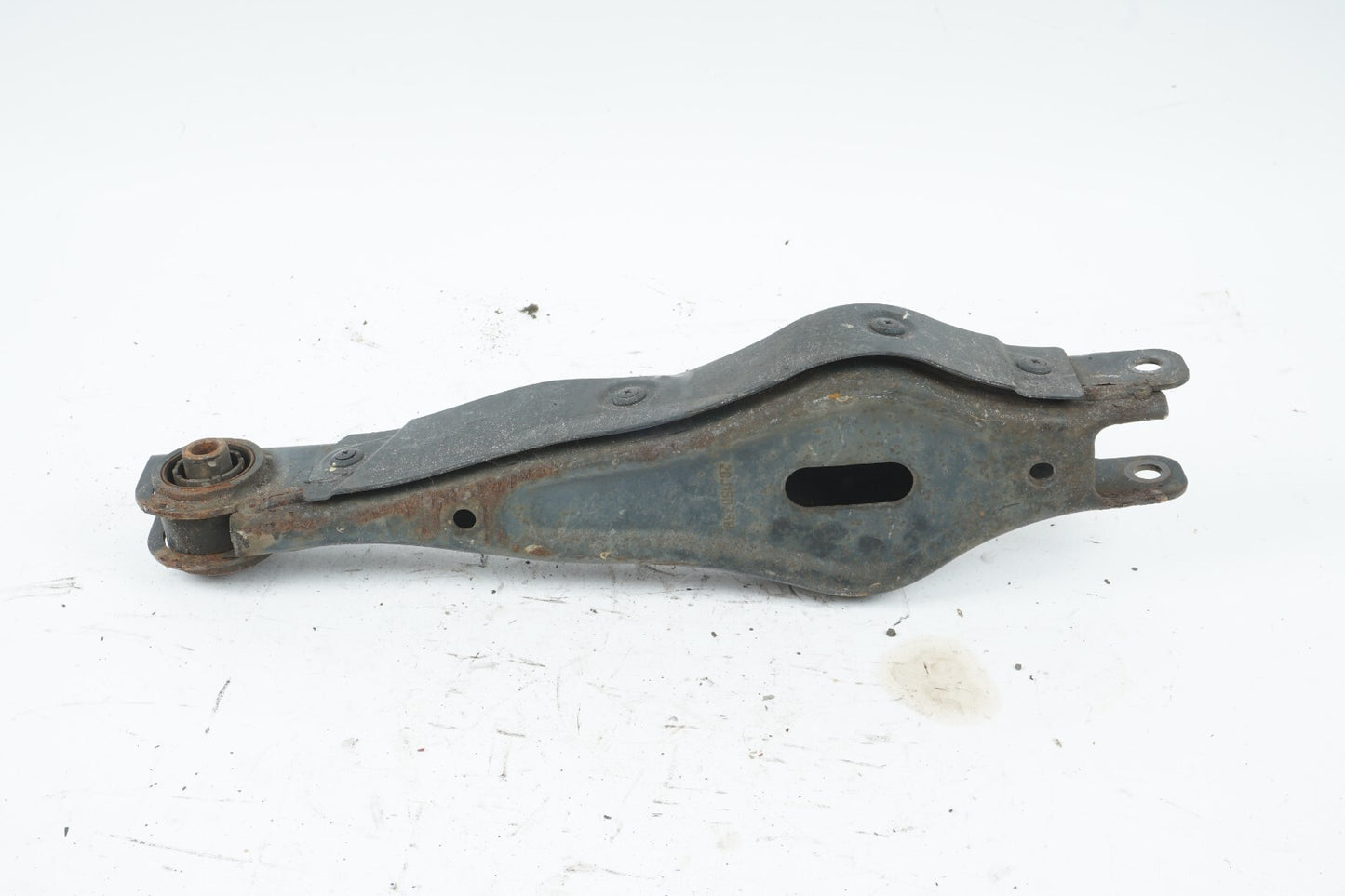 2013-2018 HYUNDAI SANTA FE REAR LOWER CONTROL ARM LEFT DRIVER SIDE OEM