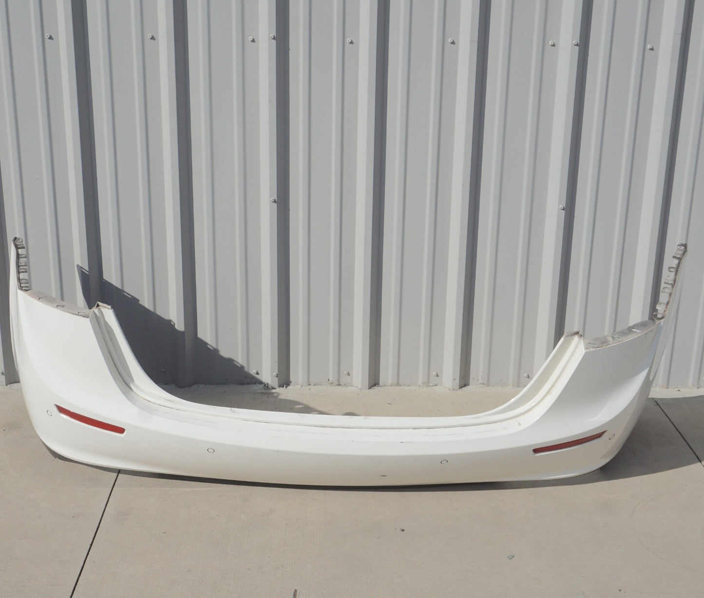 2014 - 2019 Maserati Ghibli M157 Rear Bumper Cover White OEM