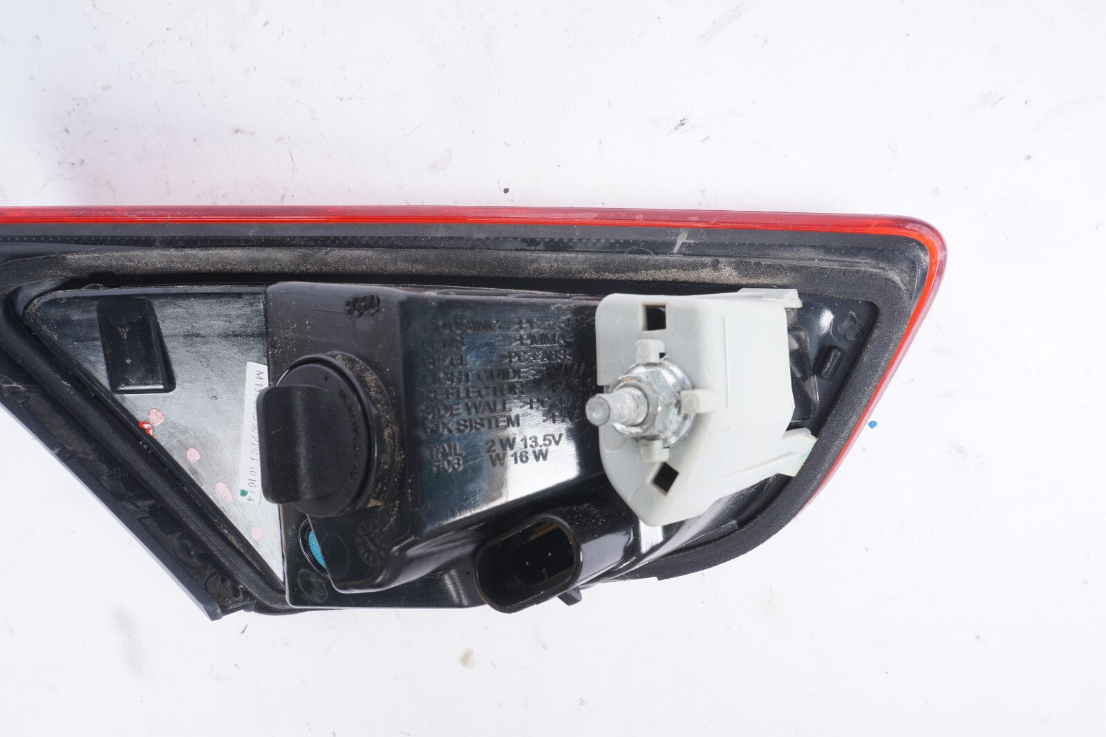 2014-2020 Maserati Ghibli Tail Light Inner Rear Right Passenger Side OEM