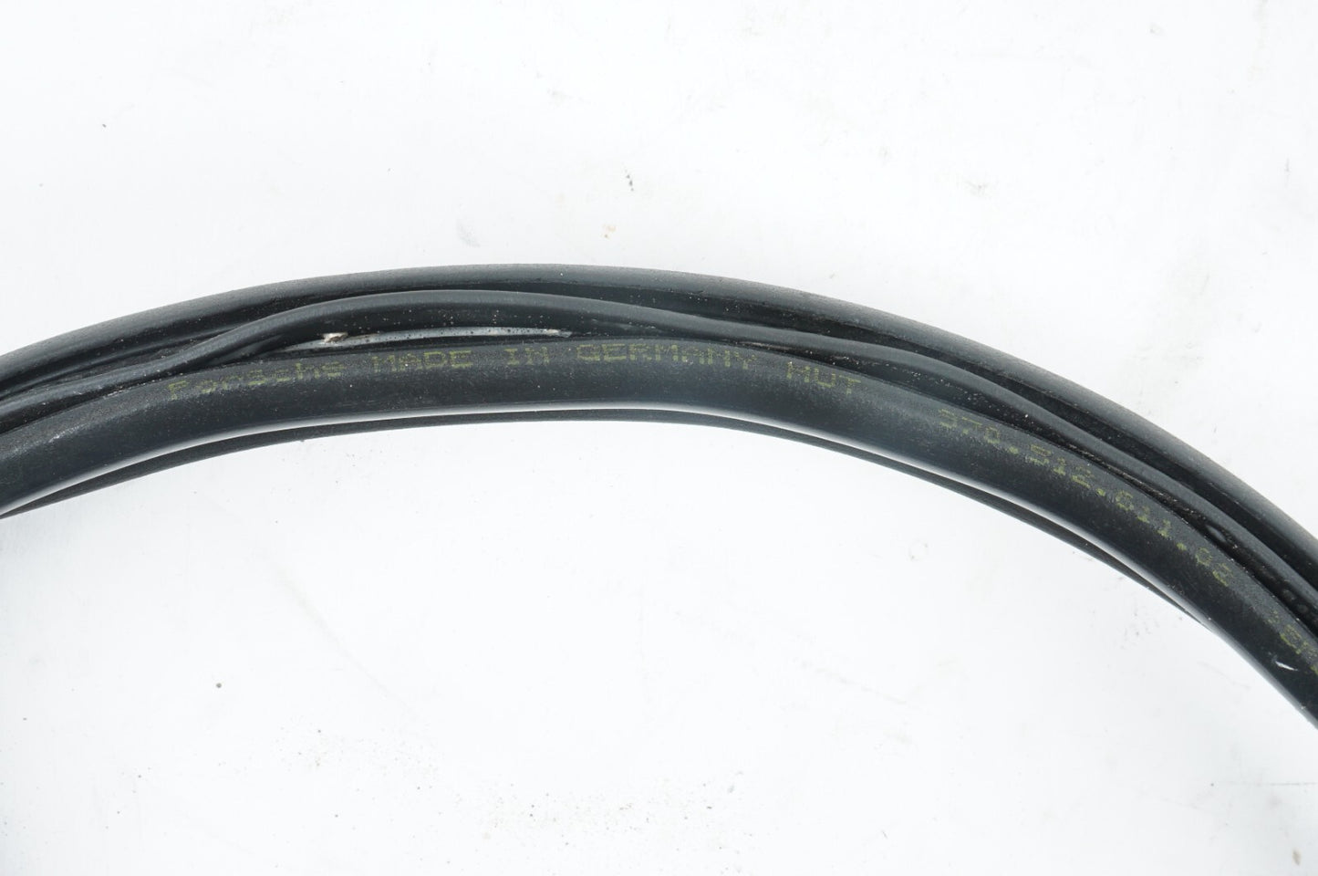 10 - 16 PORSCHE PANAMERA REAR TRUNK HATCH TAILGATE WEATHERSTRIP SEAL OEM