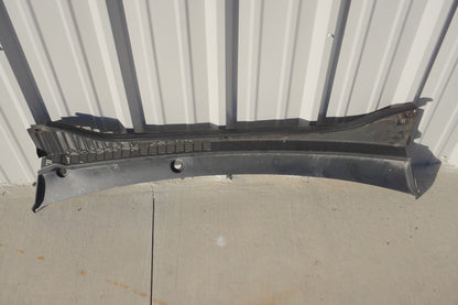 2014 FIAT 500L FRONT WINDSHIELD WIPER COWL GRILLE OEM 14 15 16 17 18