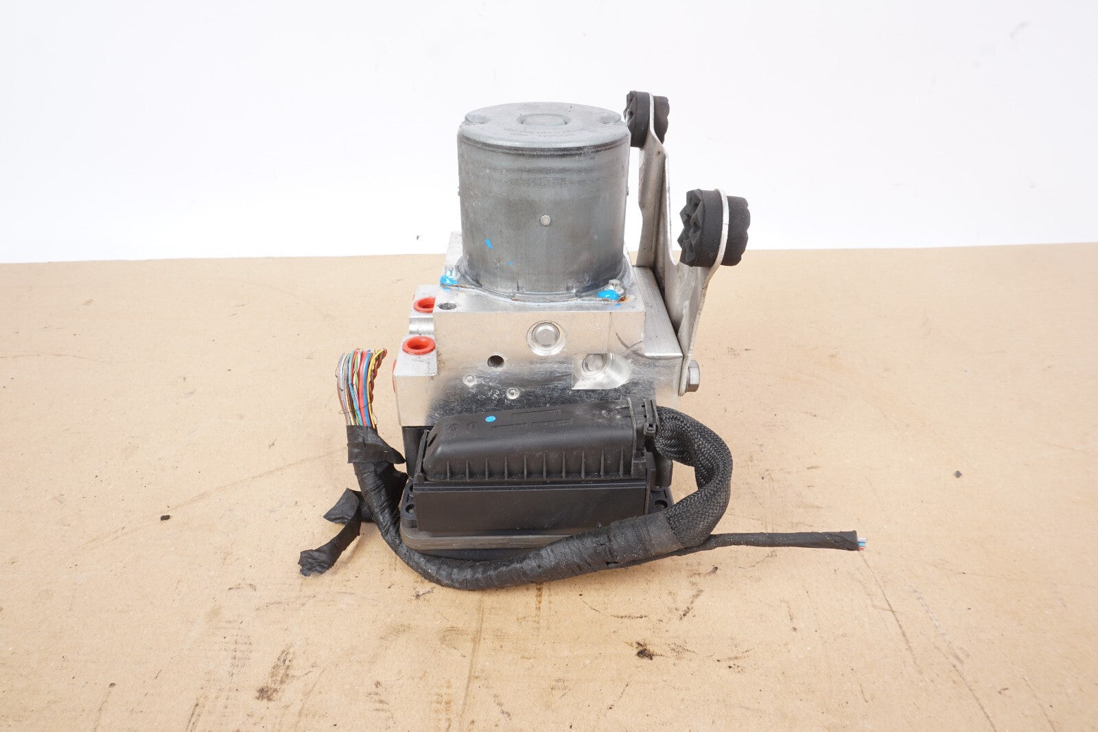 2012-2016 BMW 650I 550i ABS Anti Lock Brake Pump Module 34516785442 OEM