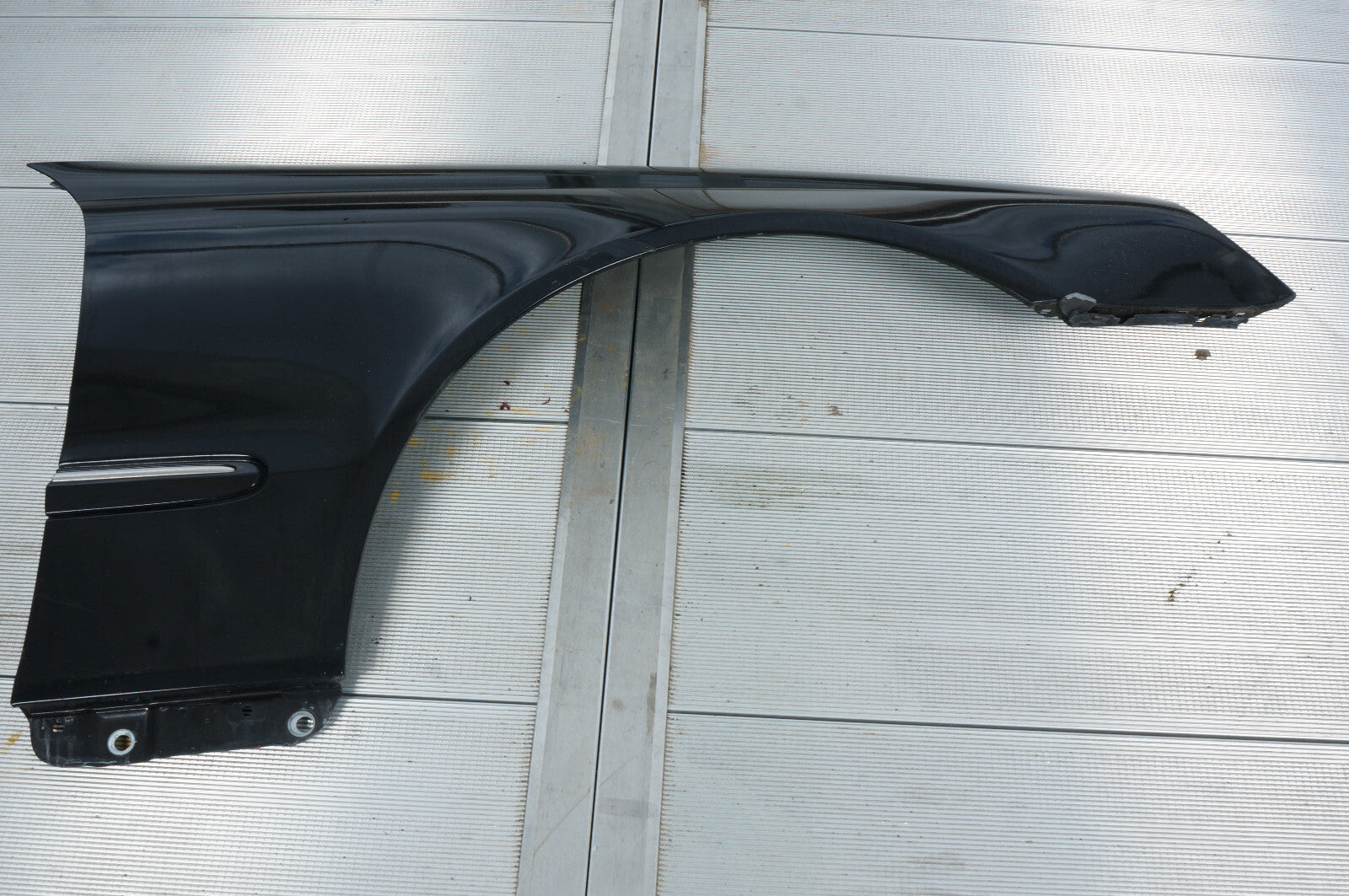 03-09 MERCEDES BENZ W209 CLK500 CLK320 CLK55 FRONT FENDER RIGHT PASSENGER OEM