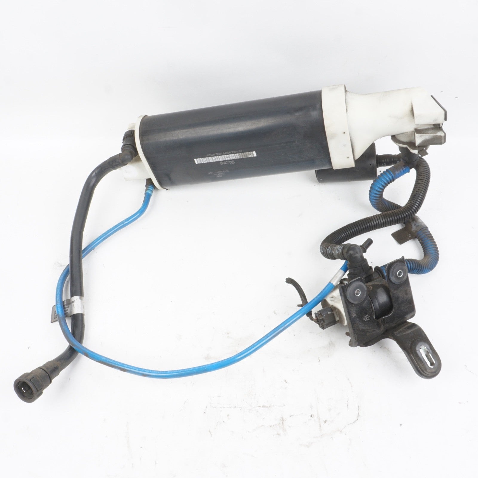 2014 - 2017 Maserati Ghibli Fuel EVAP Evaporator Canister Assembly 0670003286