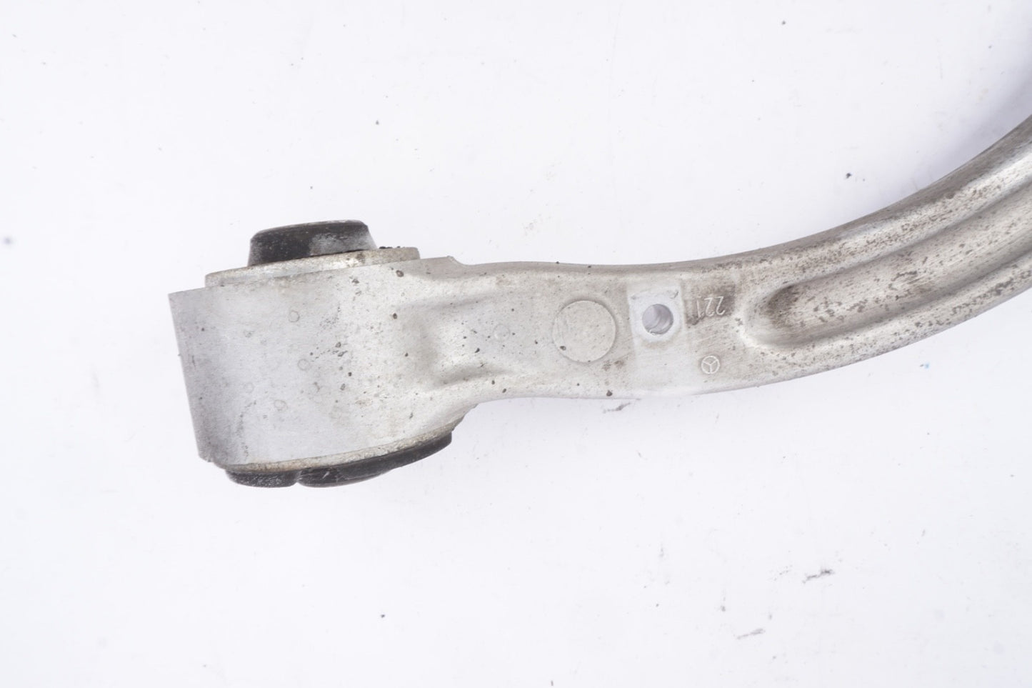 2007-2013 Mercedes-Benz S550 AWD Front Right Upper Control Arm 221-330-90-07-80