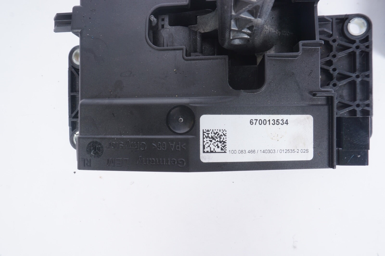 2014-2019 MASERATI GHIBLI SQ4 FLOOR SHIFTER GEAR SELECTOR OEM