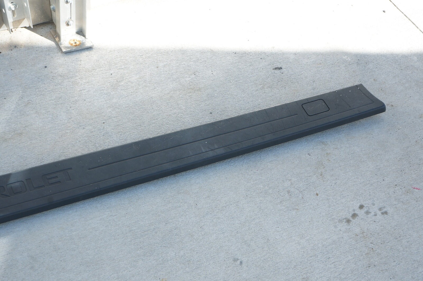 For Chevy Silverado 1500/2500 2014-2017 Truck Bed Side Rail Protector RH