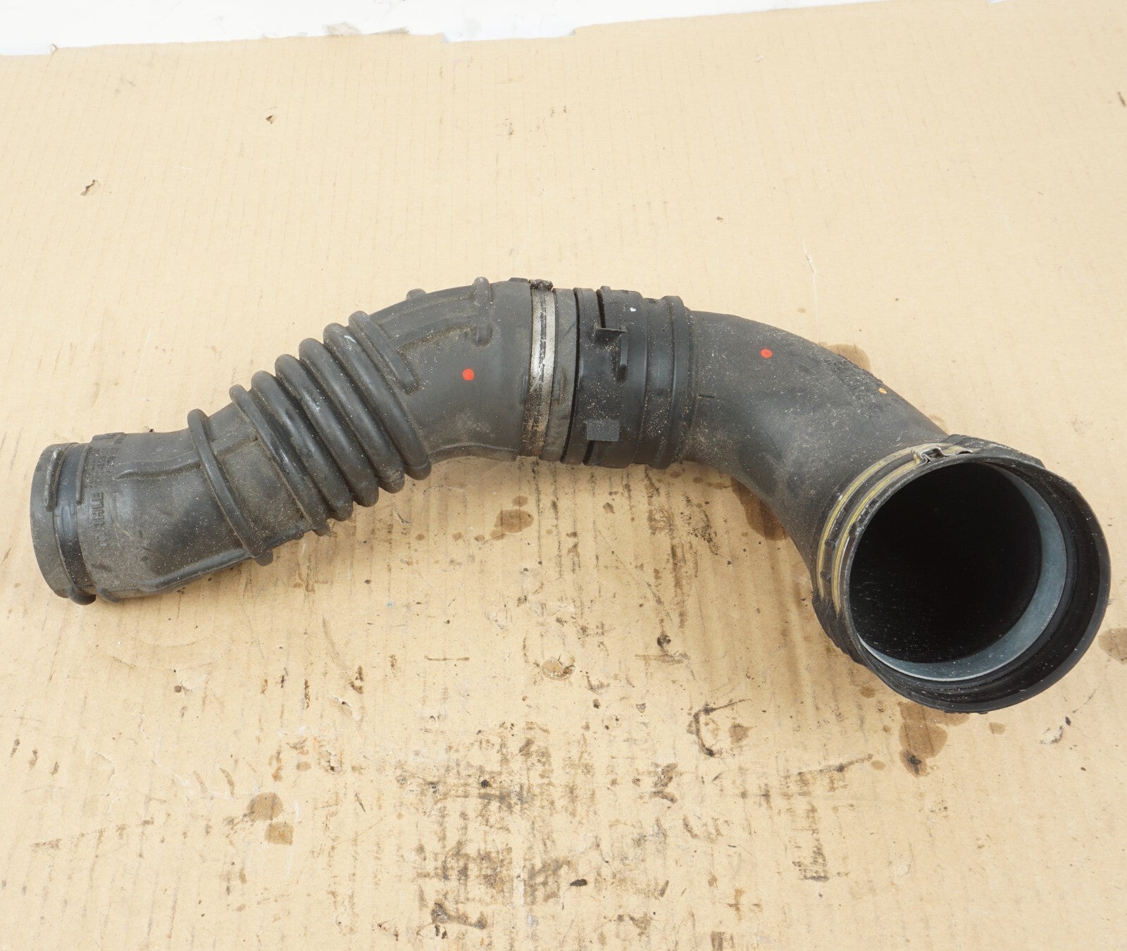 14-17 MASERATI QUATTROPORTE 3.0L LEFT DRIVER SIDE AIR INTAKE HOSE TUBE OEM