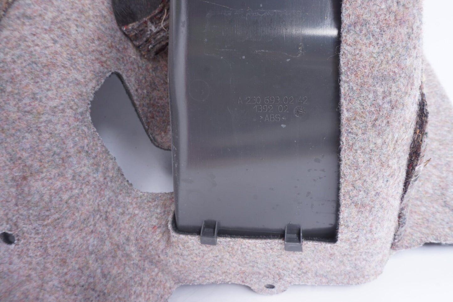 03-06 MERCEDES-BENZ R230 SL500 REAR RIGHT SIDE TRUNK CARPET TRIM COVER OEM