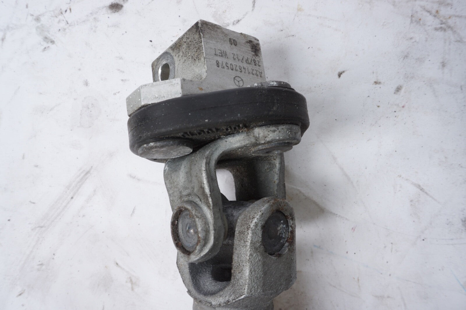 07-14 Mercedes W221 S550 CL600 S450 Steering Gear Coupling 2214620578 OEM