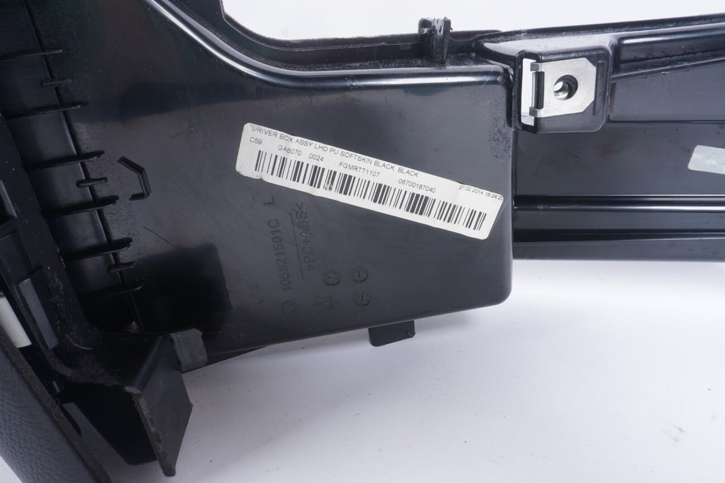 2014-2016 MASERATI GHIBLI M157 OEM LEFT DASHBOARD STORAGE COMPARTMENT 6700187040