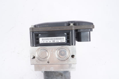 2011 - 2014 Audi A8 Quattro ABS Anti Lock Brake Pump Module OEM