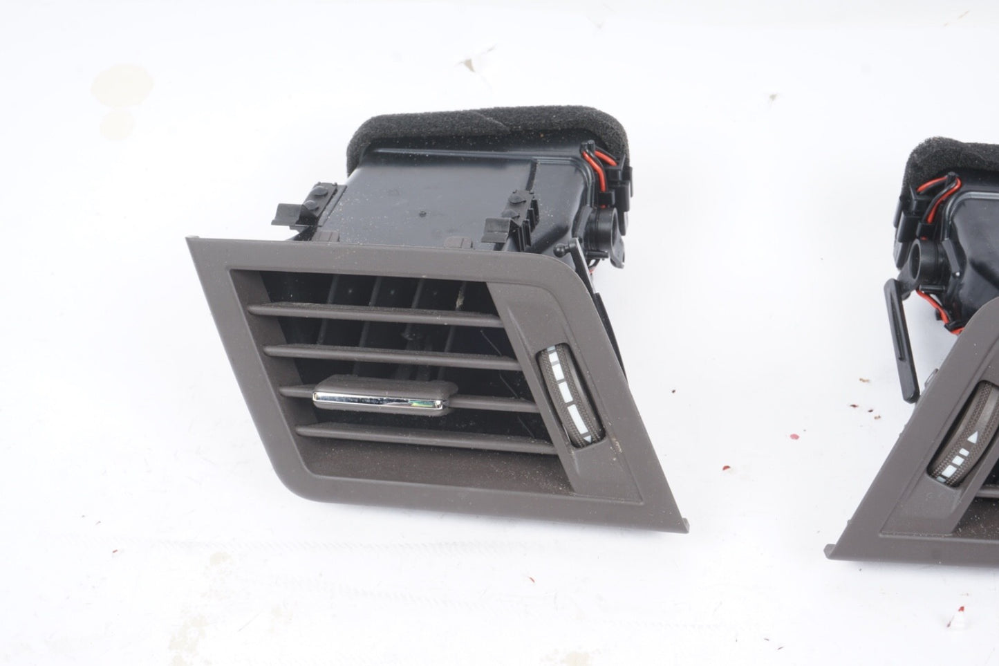 10-13 Mercedes W207 E350 Coupe Front Left Right Dashboard AC A/C Air Vent Beige