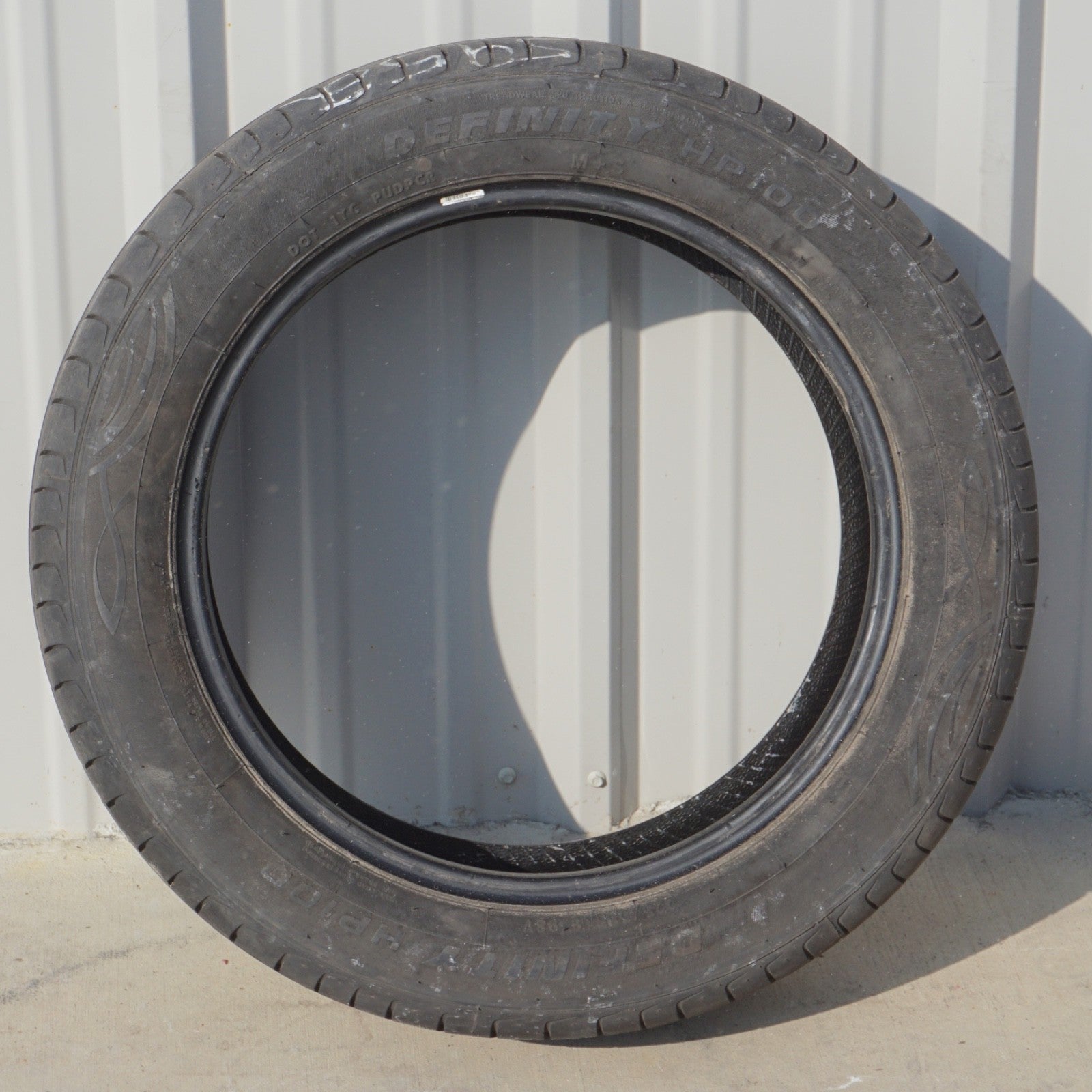 Used 225/55R18 Definity HP100 98V