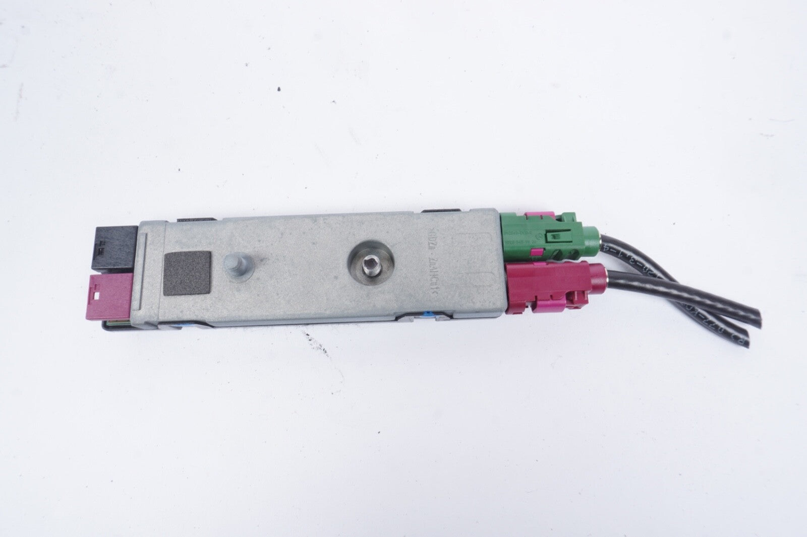 A2079053300 Radio Antenna Amplifier Noise Filter For Mercedes W207 E Class
