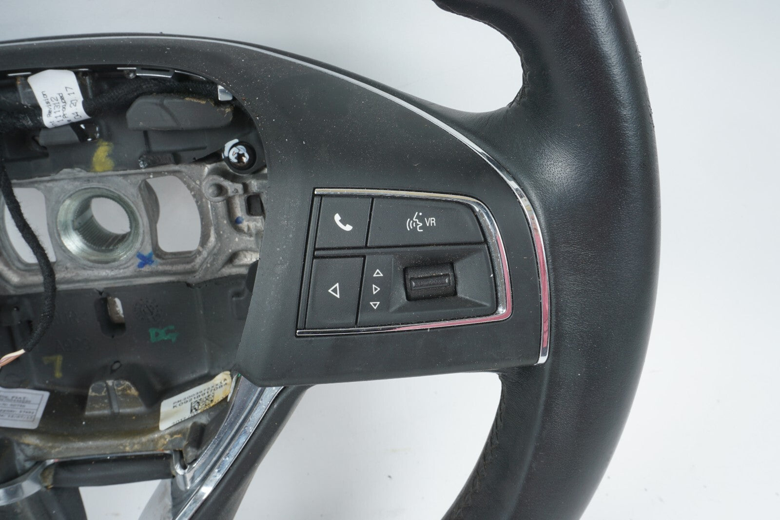 2014 - 2017 MASERATI QUATTROPORTE STEERING WHEEL W/ CONTROLS OEM