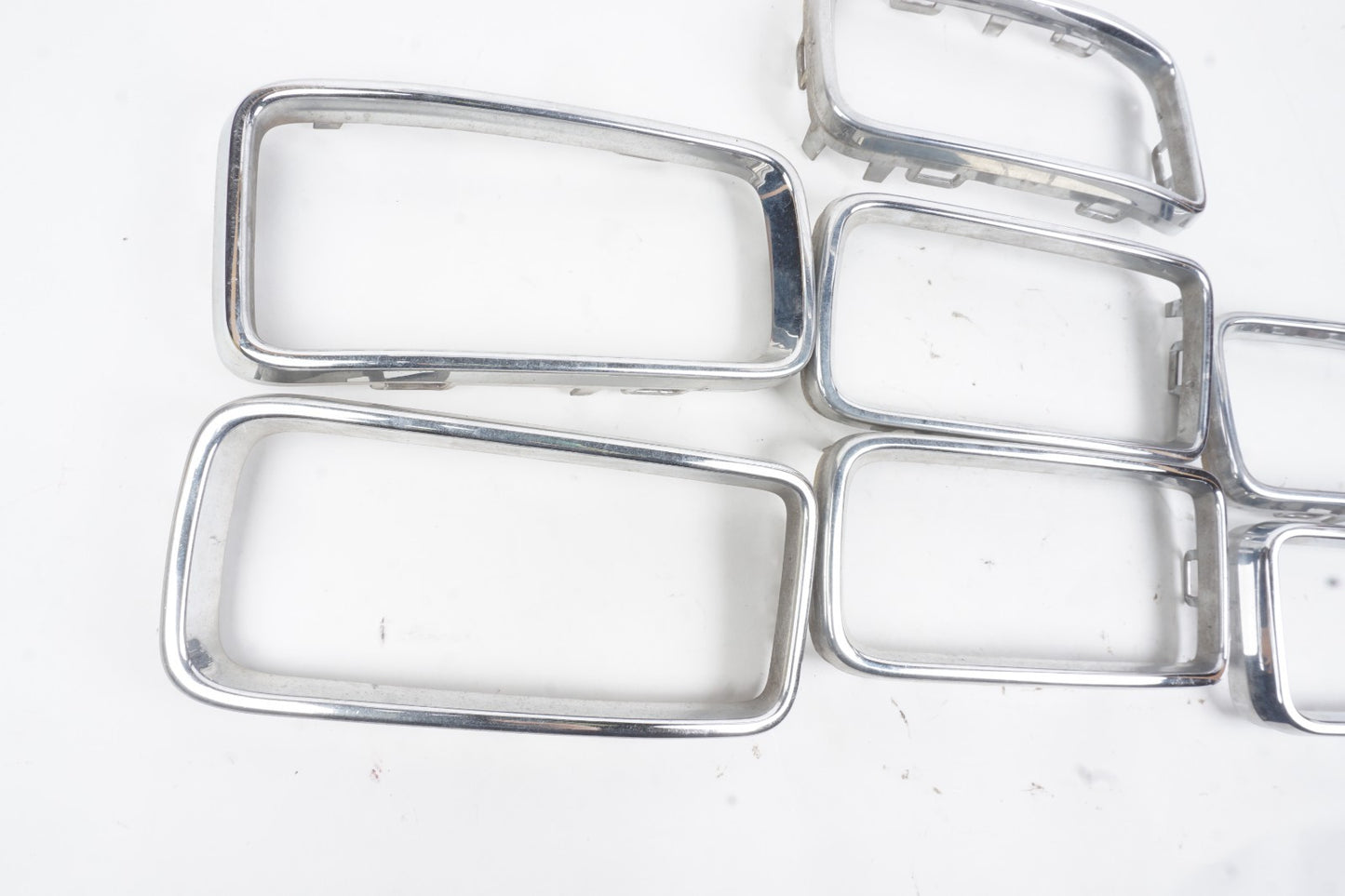 2019-2020 Jeep Renegade Front Grille Surround Bezel Chrome Set Of  7 OEM