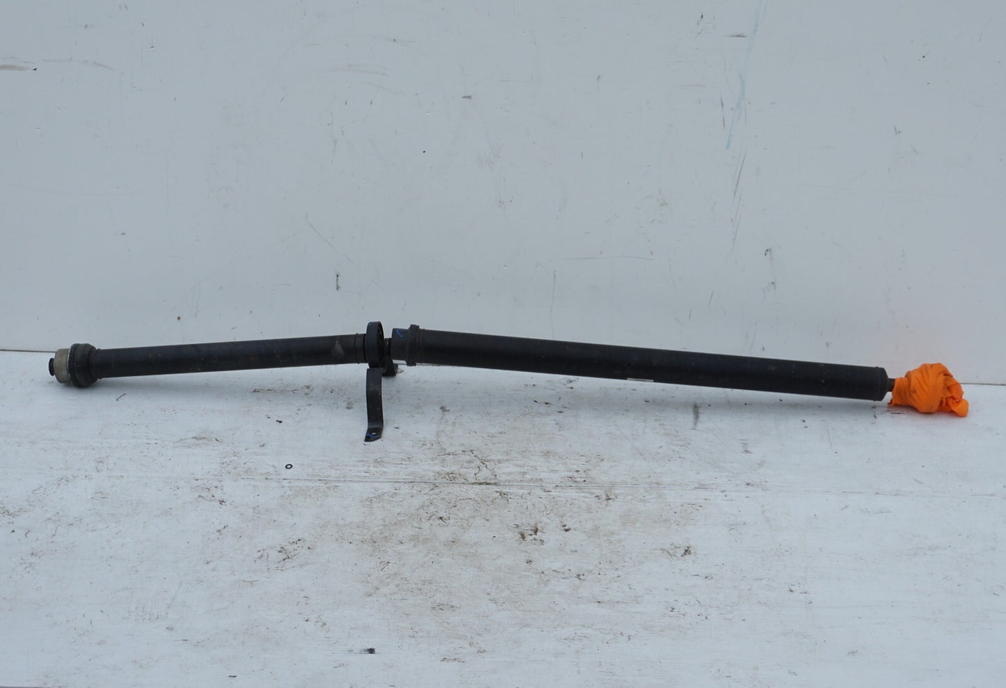 11 - 17 AUDI A8 A8L 3.0L REAR DRIVESHAFT PROPELLER SHAFT 4H4521101H OEM