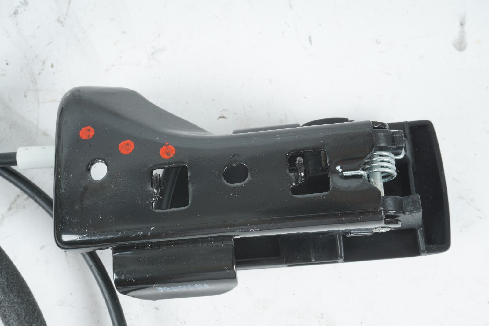 2013-2018 HYUNDAI SANTA FE REAR 3RD ROW LEFT SEAT LATCH LOCK RELEASE HANDLE OEM