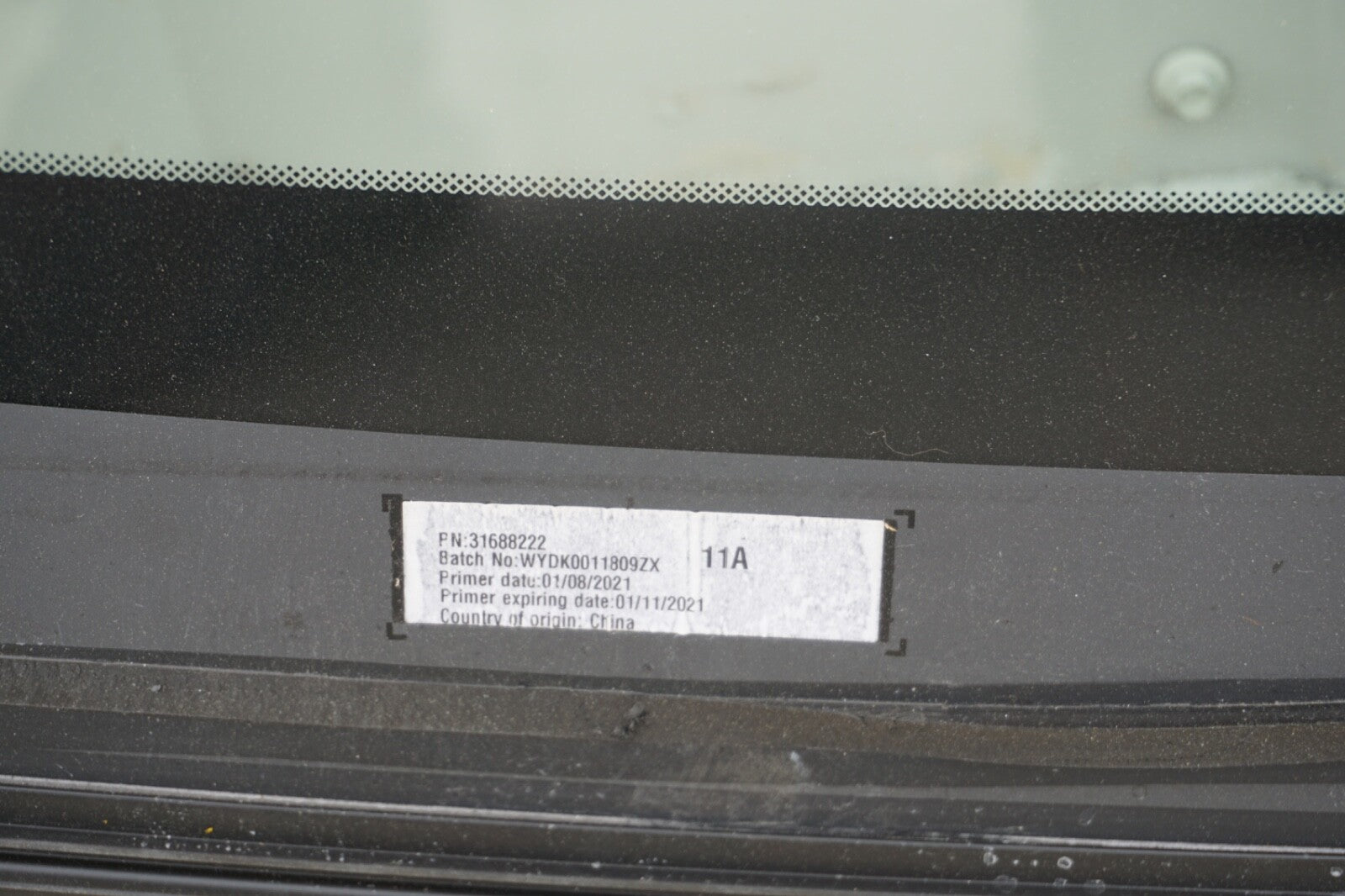 2021 - 2023 POLESTAR 2 WINDSHIELD GLASS