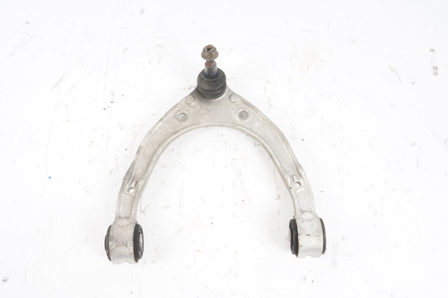 2011-2018 PORSCHE CAYENNE RIGHT PASSENGER SIDE FRONT UPPER CONTROL ARM   OEM