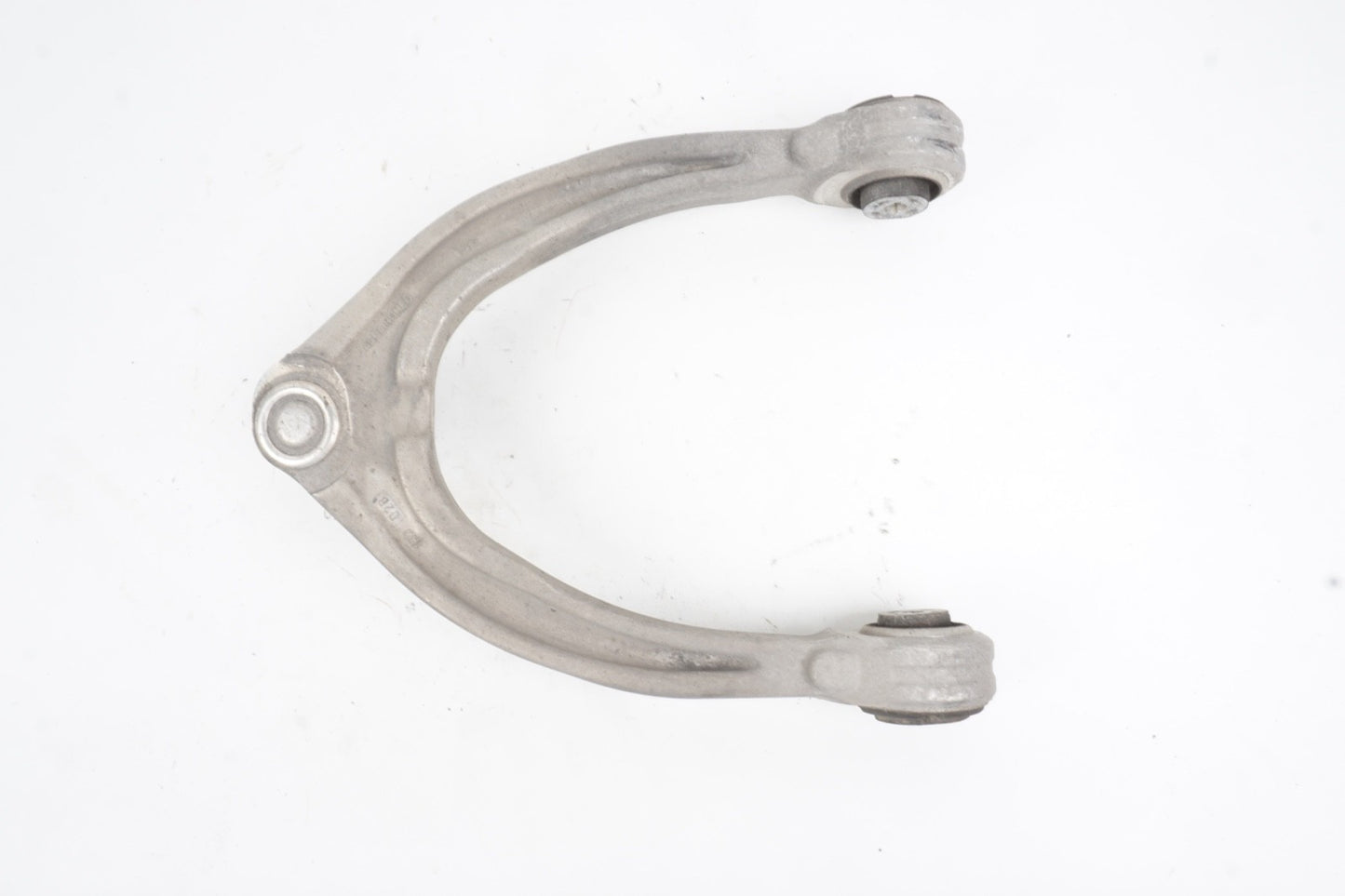 2017 - 2025 ALFA ROMEO GIULIA FRONT SUSPENSION RIGHT SIDE UPPER CONTROL ARM OEM