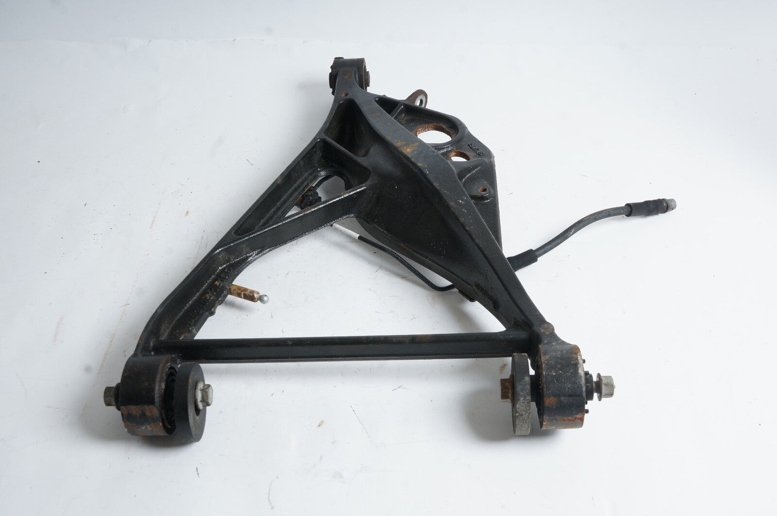 2010 - 2020 Bentley Mulsanne Rear Right Suspension Lower Track Control Arm