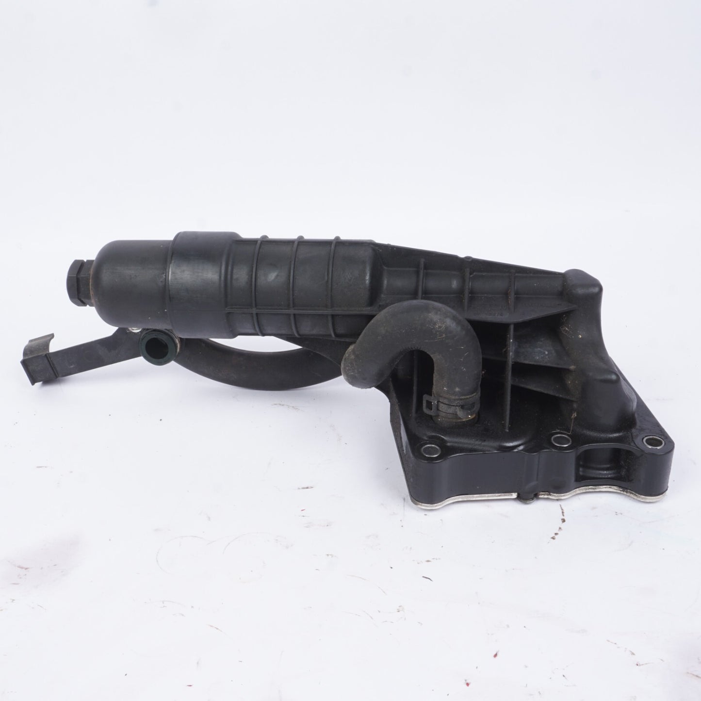 12-15 Mercedes C250 SLK250 M271 Engine Oil Filter Housing OEM 55K