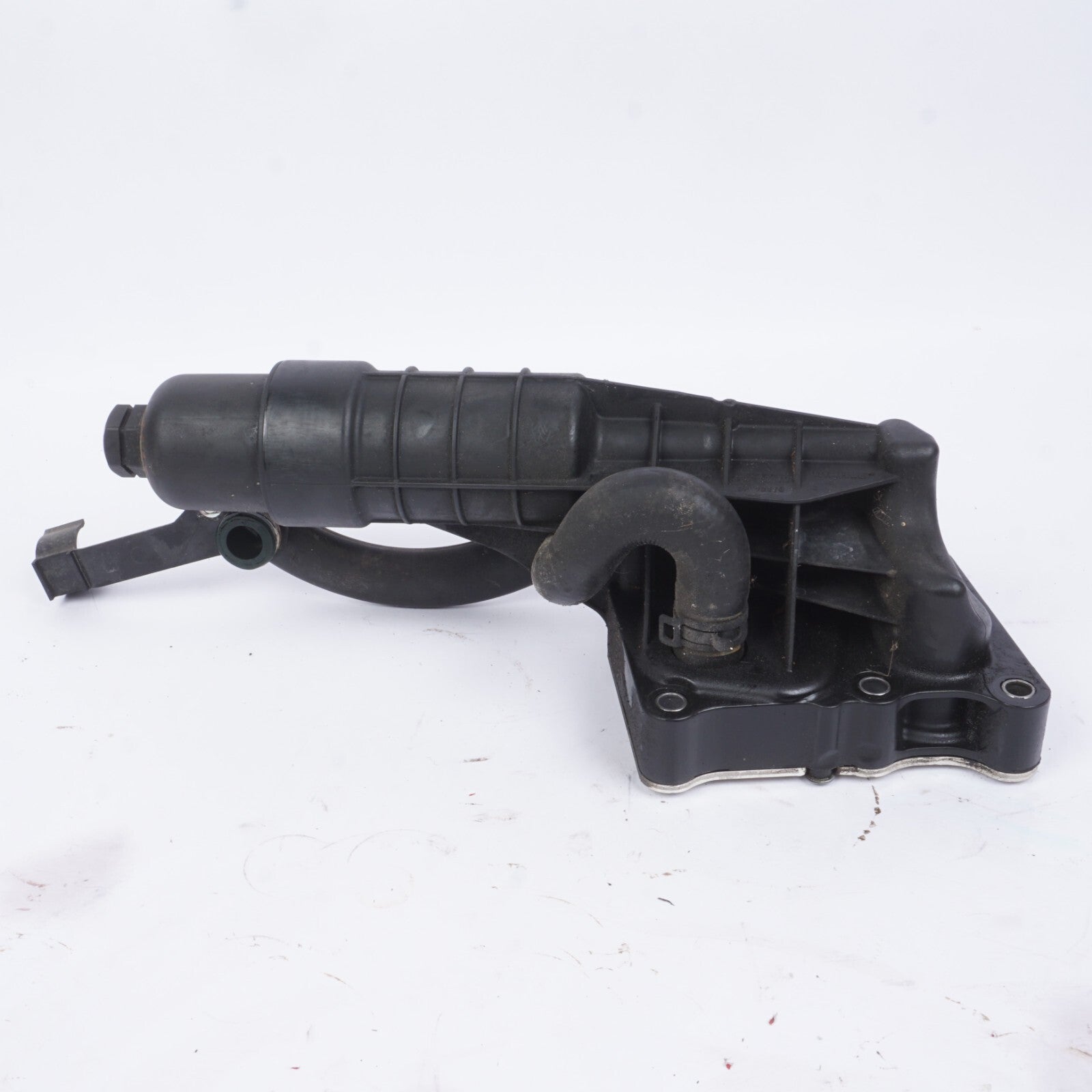 12-15 Mercedes C250 SLK250 M271 Engine Oil Filter Housing OEM 55K