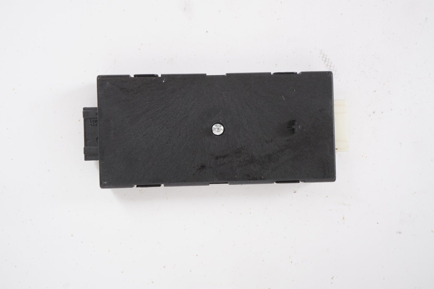 2010-2017 BMW 550I GT F07 Antenna Suppression Filter 65209158796 OEM