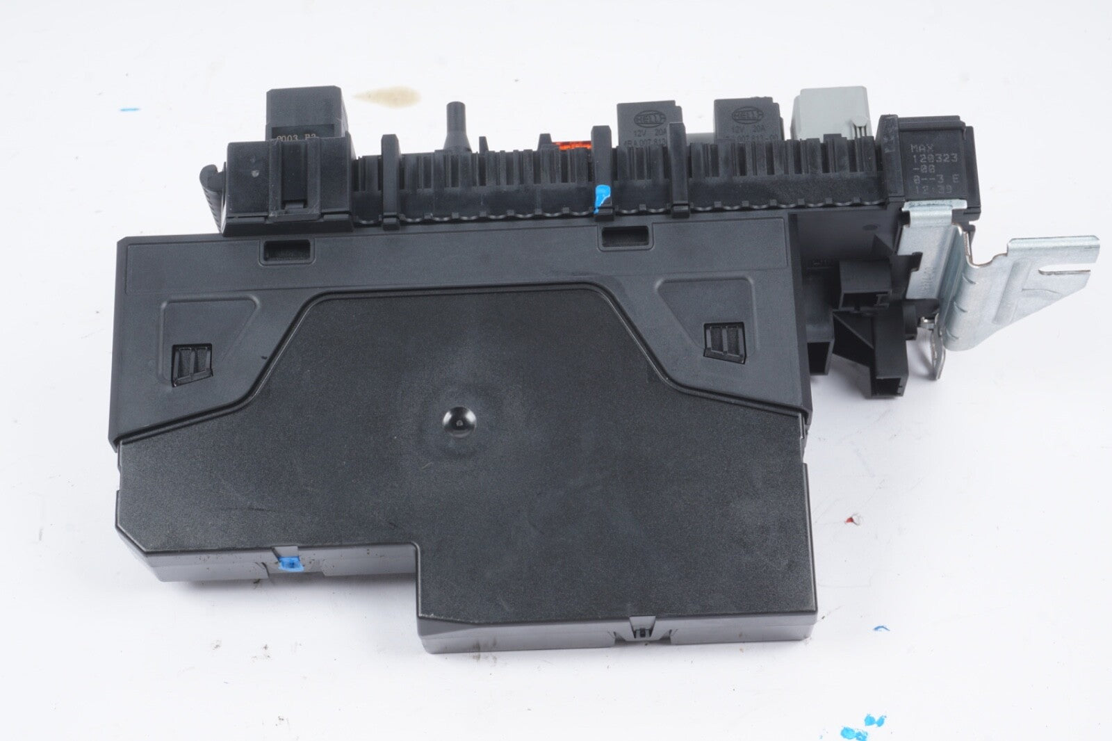 12-16 Mercedes W207 E350 E500 E63 AMG Rear SAM Fuse Relay Junction Box Assembly