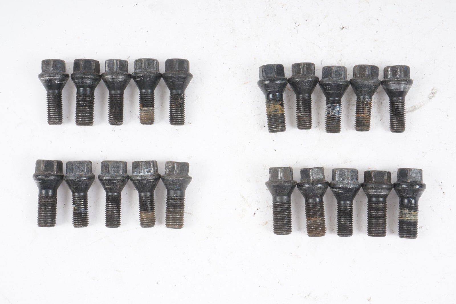 2012-2018 BMW F30 330I 328I 320I WHEEL LUG NUT NUTS SET of 20 OEM