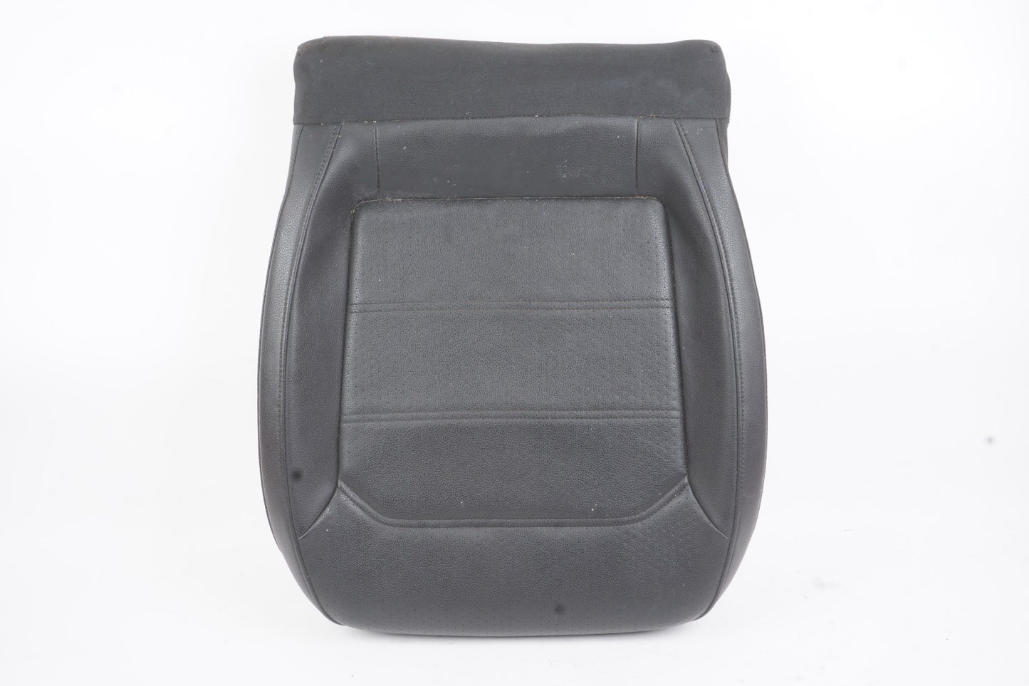 2012-2015 Volkswagen Passat Front Right Passenger Seat Cushion Bottom Lower OEM
