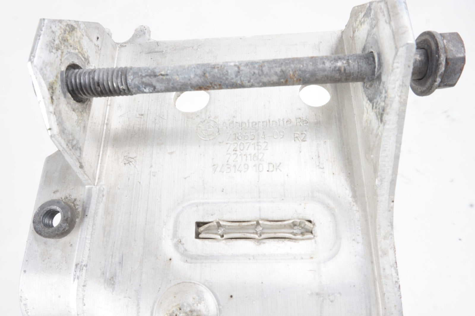 2012-2016 BMW 6 Series F06 Front Right Bumper Reinforcement Bracket 7231968 OEM