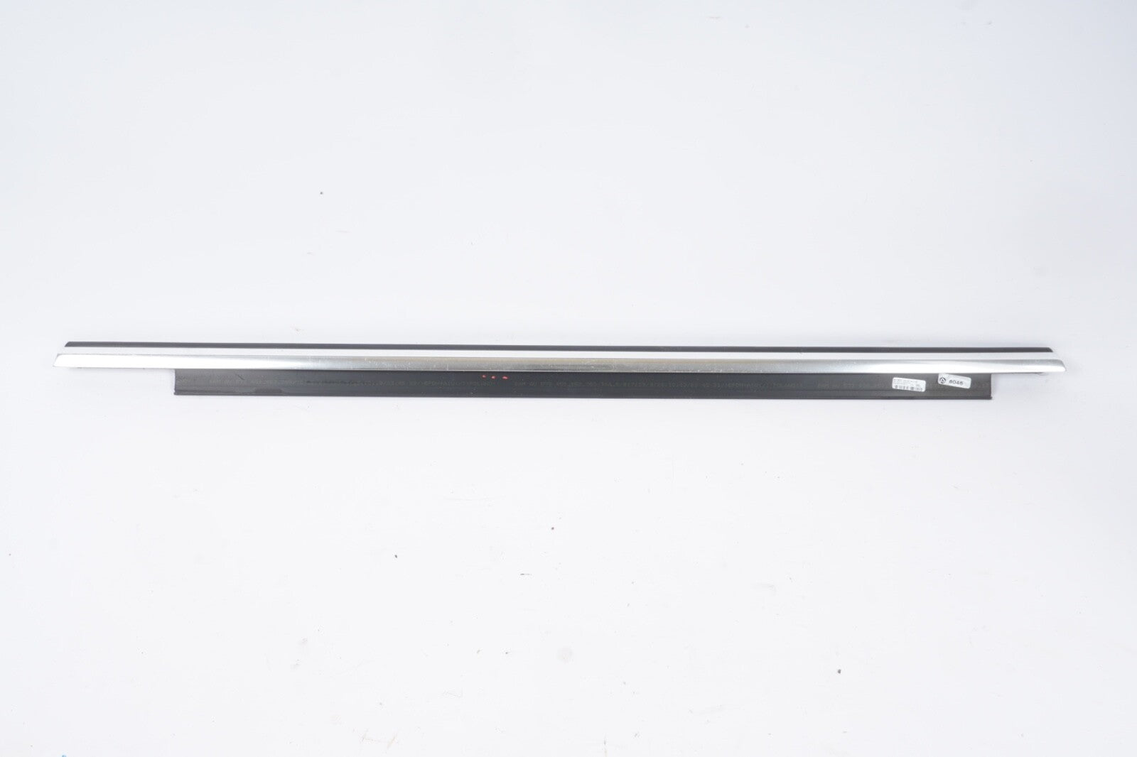 2012-2018 AUDI A7 4G8 RIGHT PASSENGER REAR DOOR WINDOW BELT MOLDING OEM