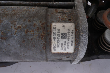 2011 - 2018 Audi A8 Air Ride Suspension Compressor Valve Block 4H0616005C OEM