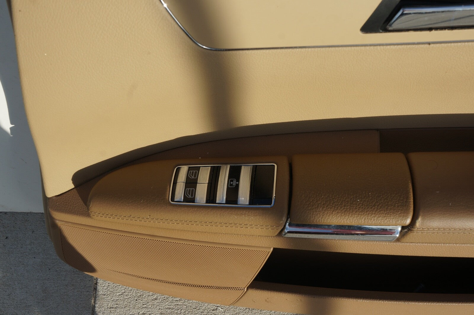 2007-2013 MERCEDES S-CLASS S400 S550 W221 REAR RIGHT SIDE DOOR PANEL TRIM COVER